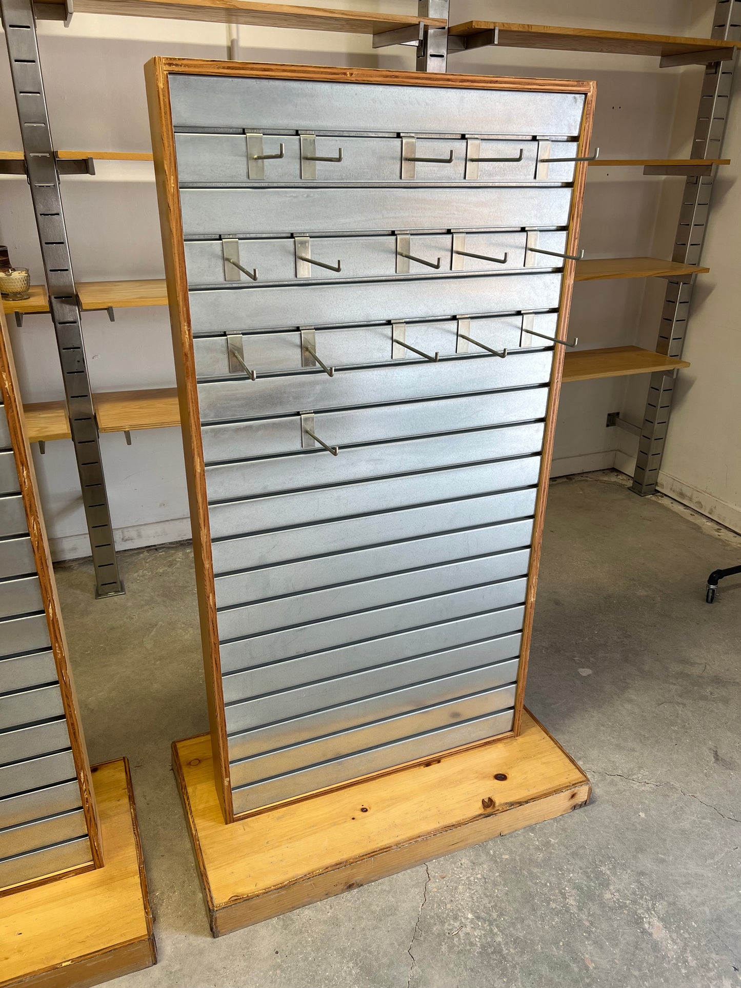 Whole One Side Metal Slat Wall