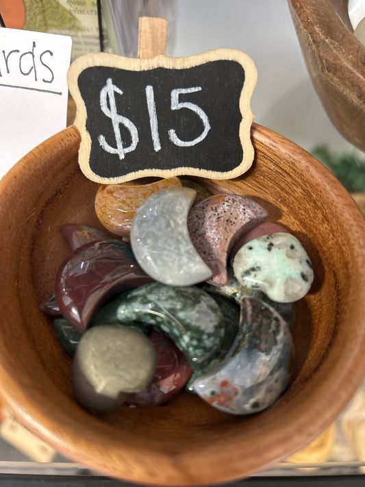 Southern Utah Market - Small Moon Crystal